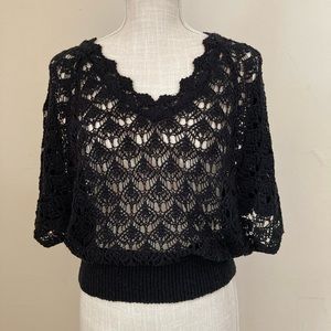 70’s vintage black wing cap sleeve crocheted top